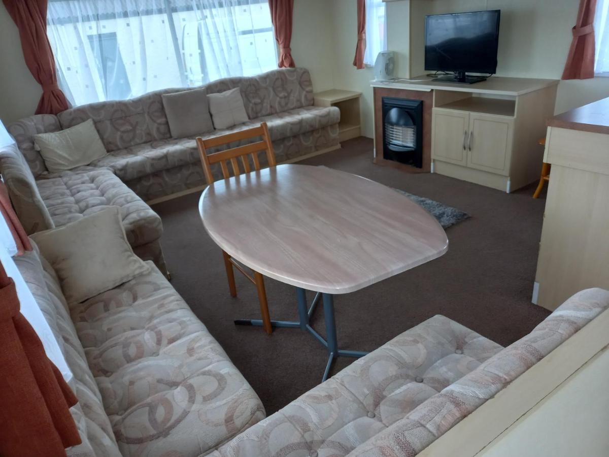 Holiday Home In Lyons Robin Hood Holiday Park Meliden Exteriér fotografie