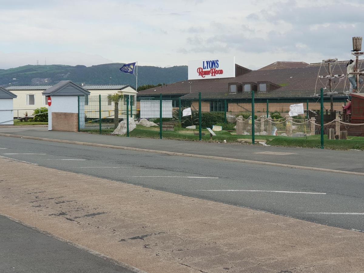 Holiday Home In Lyons Robin Hood Holiday Park Meliden Exteriér fotografie