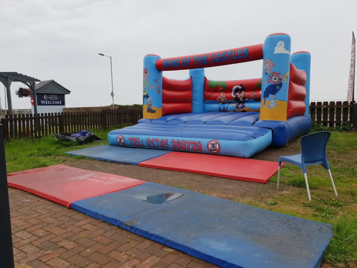 Holiday Home In Lyons Robin Hood Holiday Park Meliden Exteriér fotografie